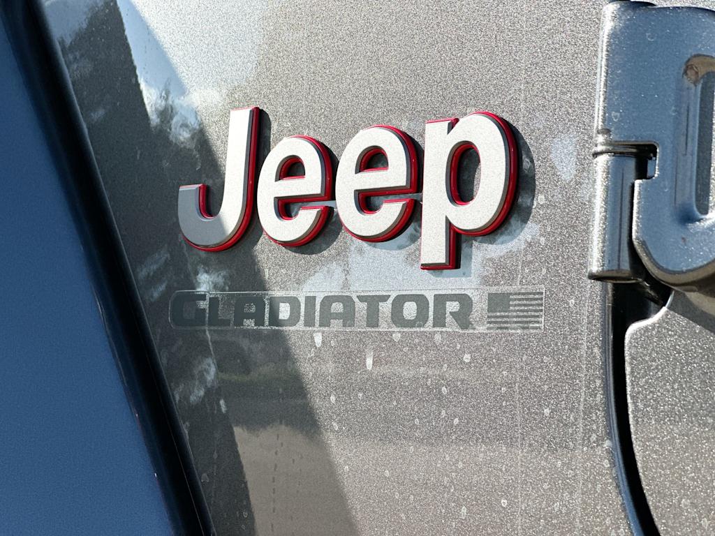 Thumbnail: 2026 Jeep Gladiator - 7