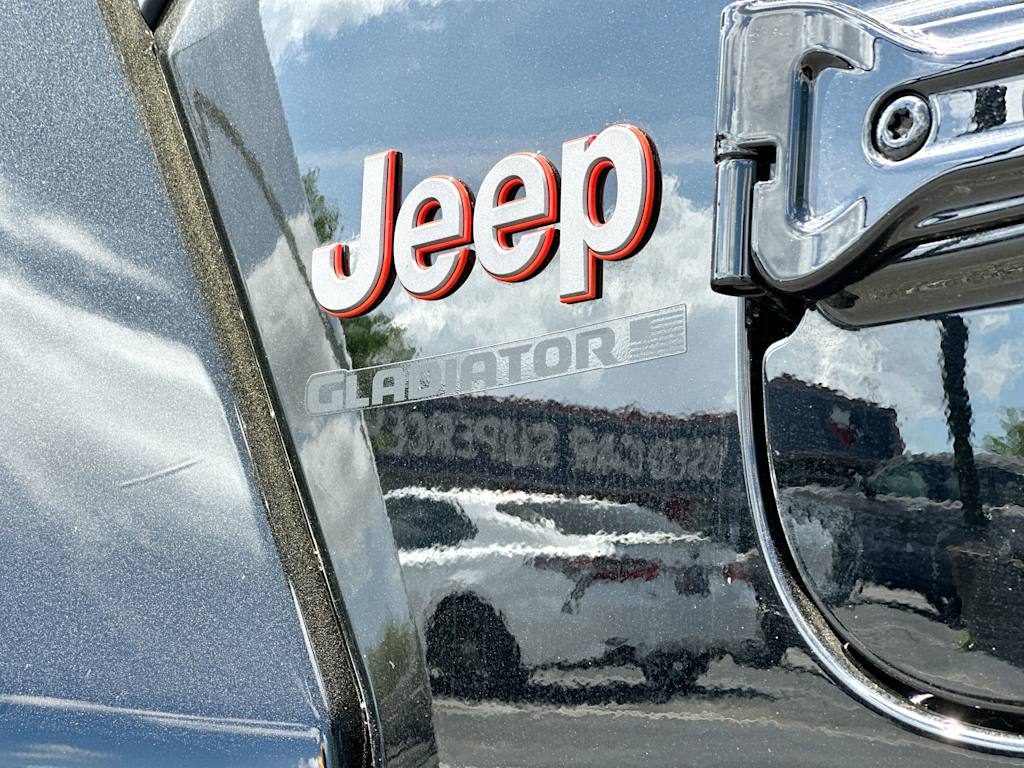 Thumbnail: 2026 Jeep Gladiator - 7