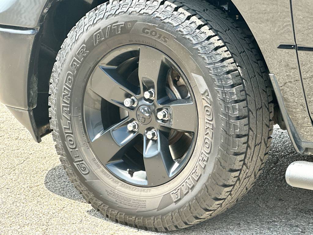Thumbnail: 2024 RAM 1500 - 8