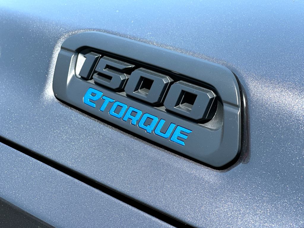 Thumbnail: 2026 RAM 1500 - 7