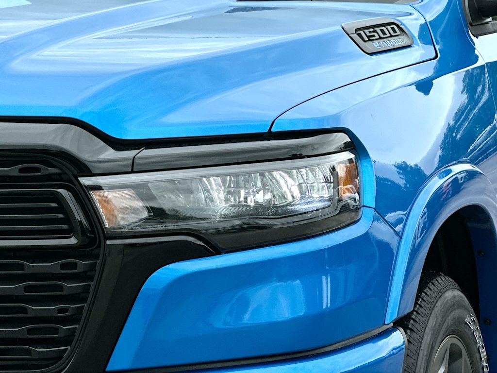 Thumbnail: 2026 RAM 1500 - 25