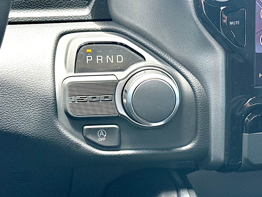 Thumbnail: 2026 RAM 1500 - 26