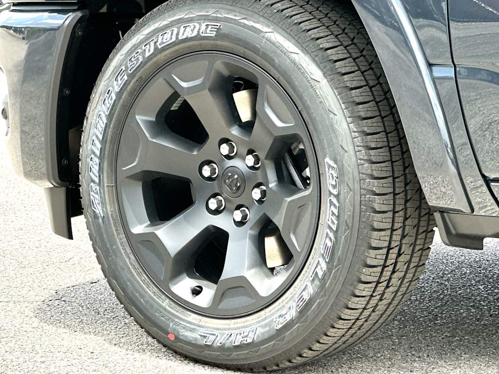Thumbnail: 2026 RAM 1500 - 8
