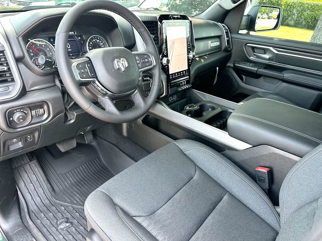 Thumbnail: 2026 RAM 1500 - 2