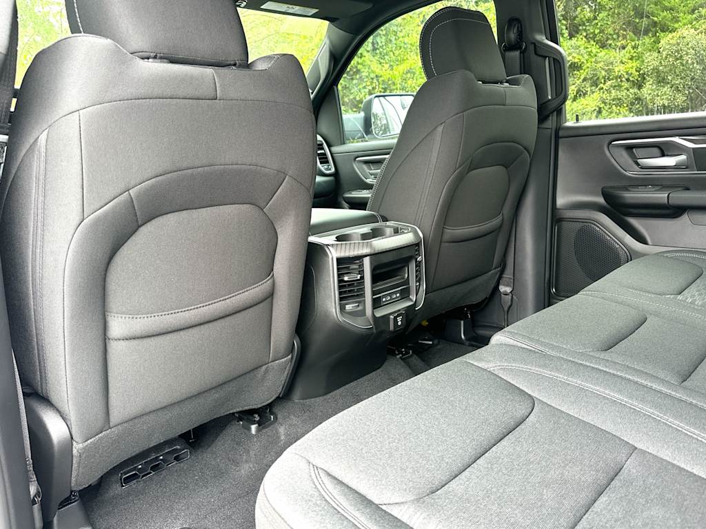 Thumbnail: 2026 RAM 1500 - 26