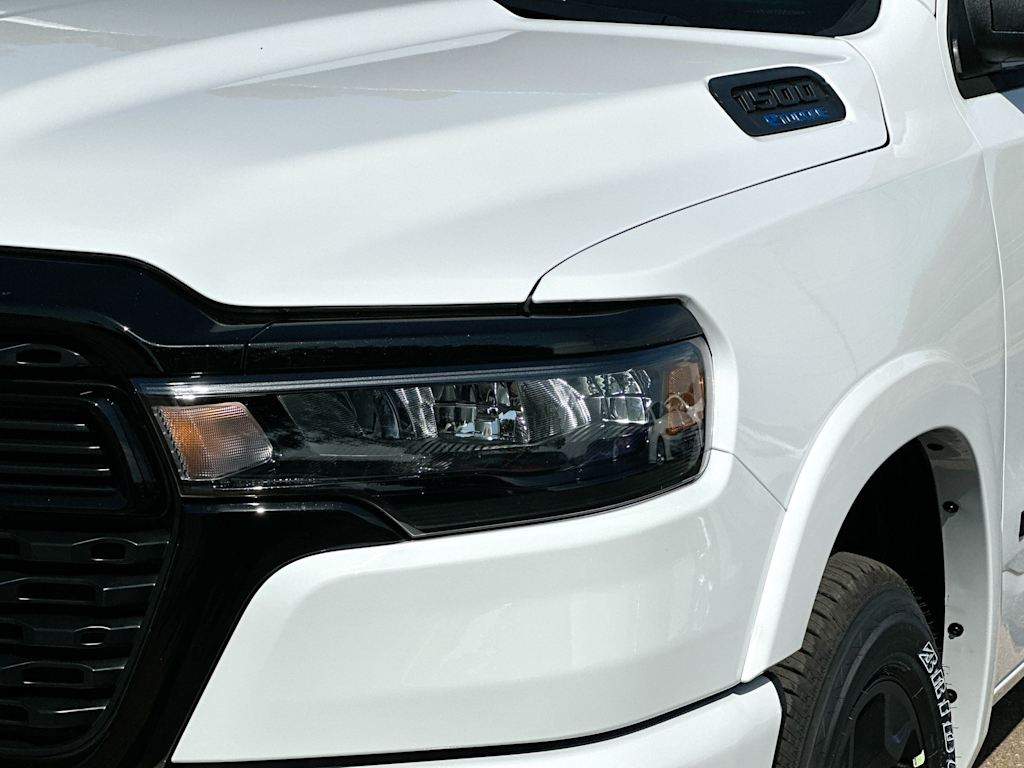 Thumbnail: 2026 RAM 1500 - 25
