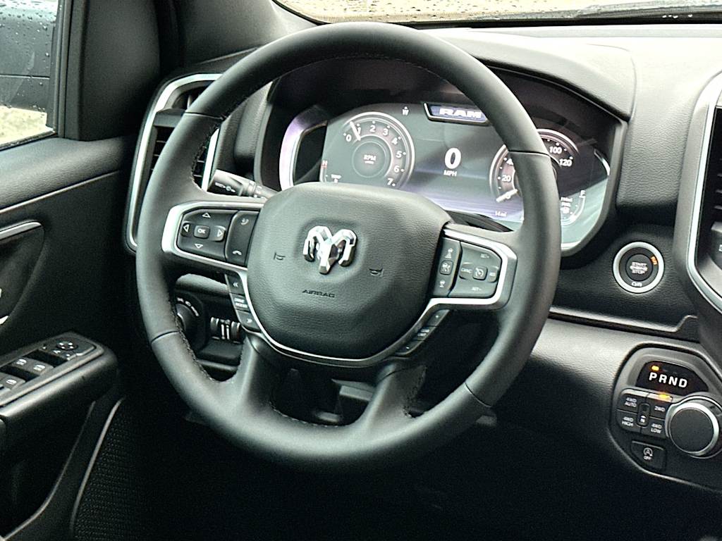 Thumbnail: 2026 RAM 1500 - 9