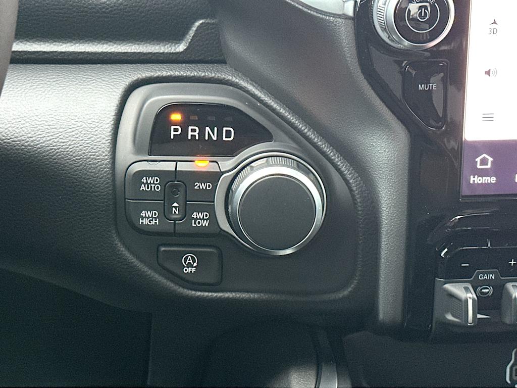 Thumbnail: 2026 RAM 1500 - 25