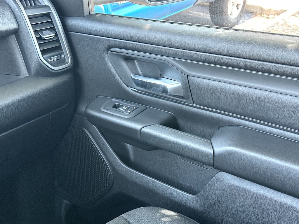 Thumbnail: 2026 RAM 1500 - 26