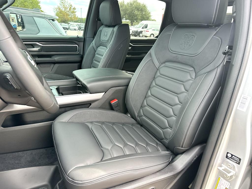 Thumbnail: 2026 RAM 1500 - 10