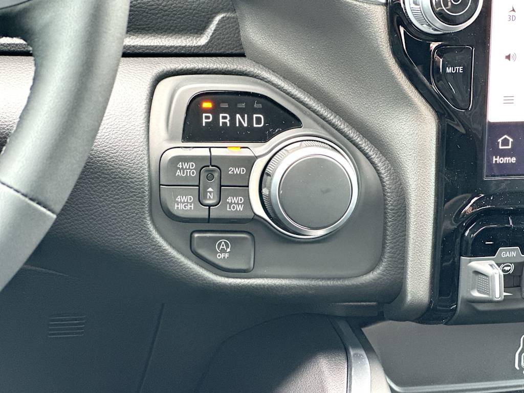 Thumbnail: 2026 RAM 1500 - 26