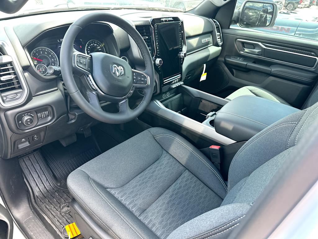 Thumbnail: 2026 RAM 1500 - 2