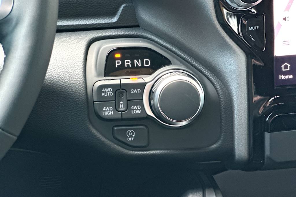 Thumbnail: 2026 RAM 1500 - 26