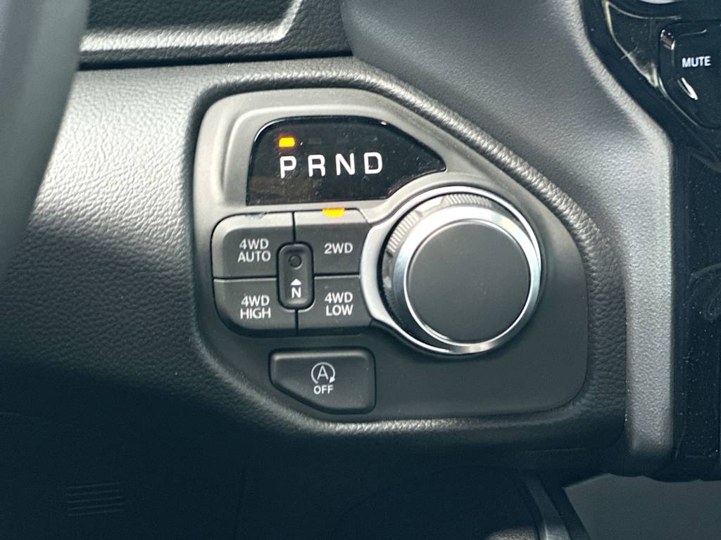 Thumbnail: 2026 RAM 1500 - 26