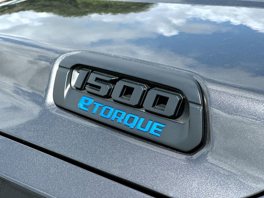 Thumbnail: 2026 RAM 1500 - 7