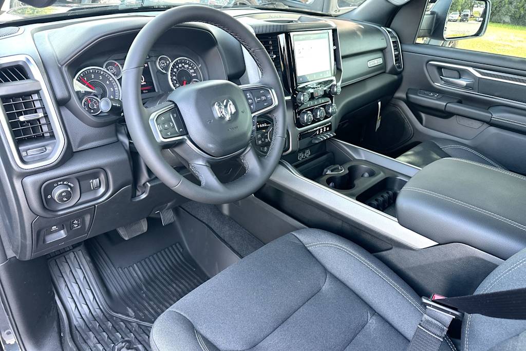 Thumbnail: 2026 RAM 1500 - 2