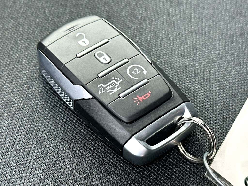 Thumbnail: 2026 RAM 1500 - 15