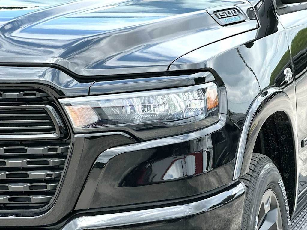 Thumbnail: 2026 RAM 1500 - 25