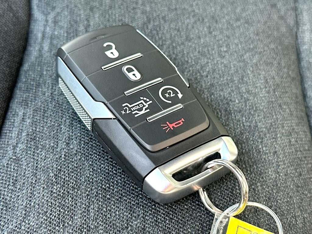 Thumbnail: 2026 RAM 1500 - 16