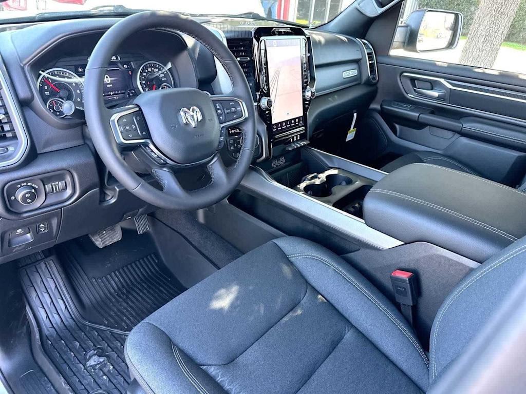 Thumbnail: 2026 RAM 1500 - 2