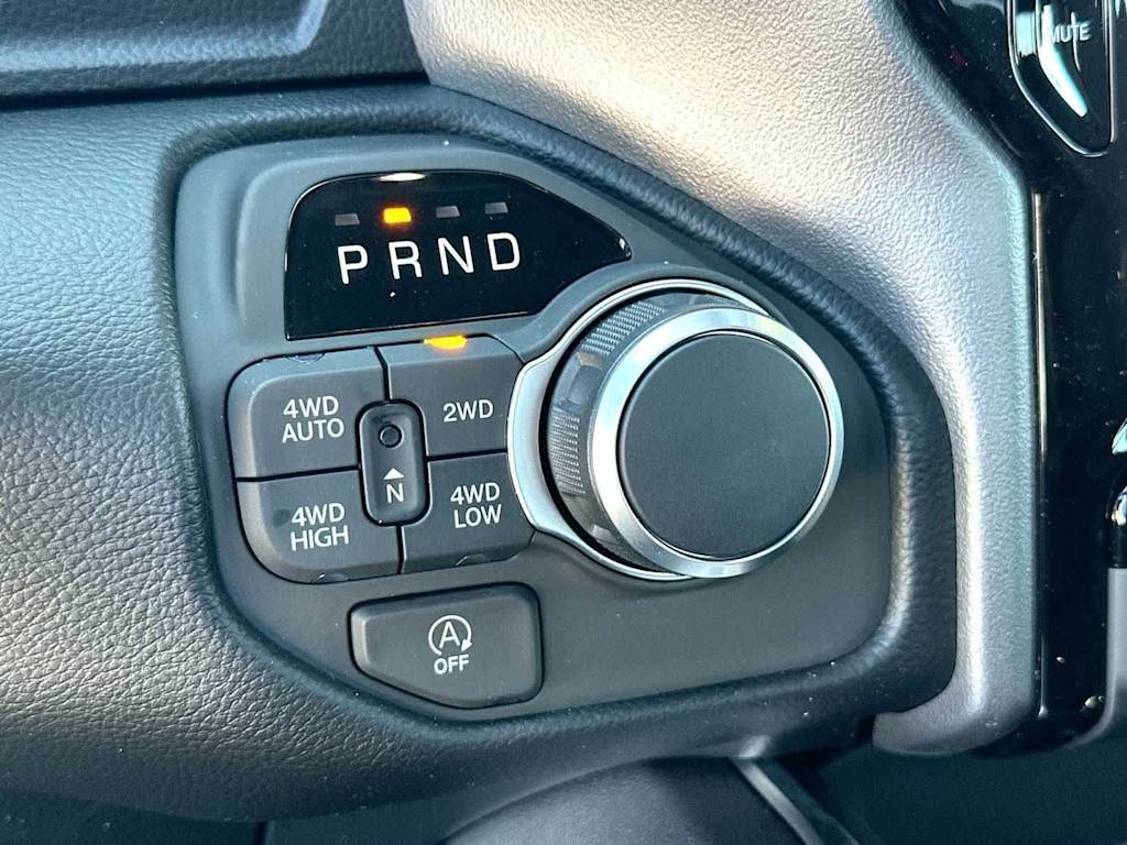 Thumbnail: 2026 RAM 1500 - 25