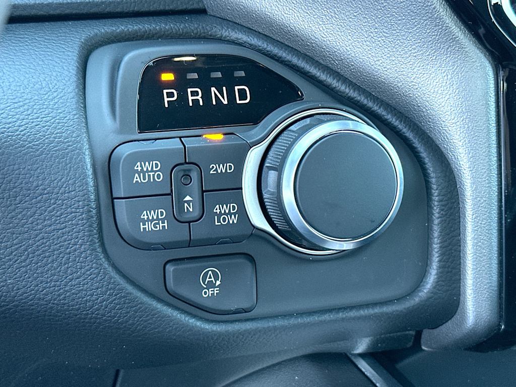 Thumbnail: 2026 RAM 1500 - 26