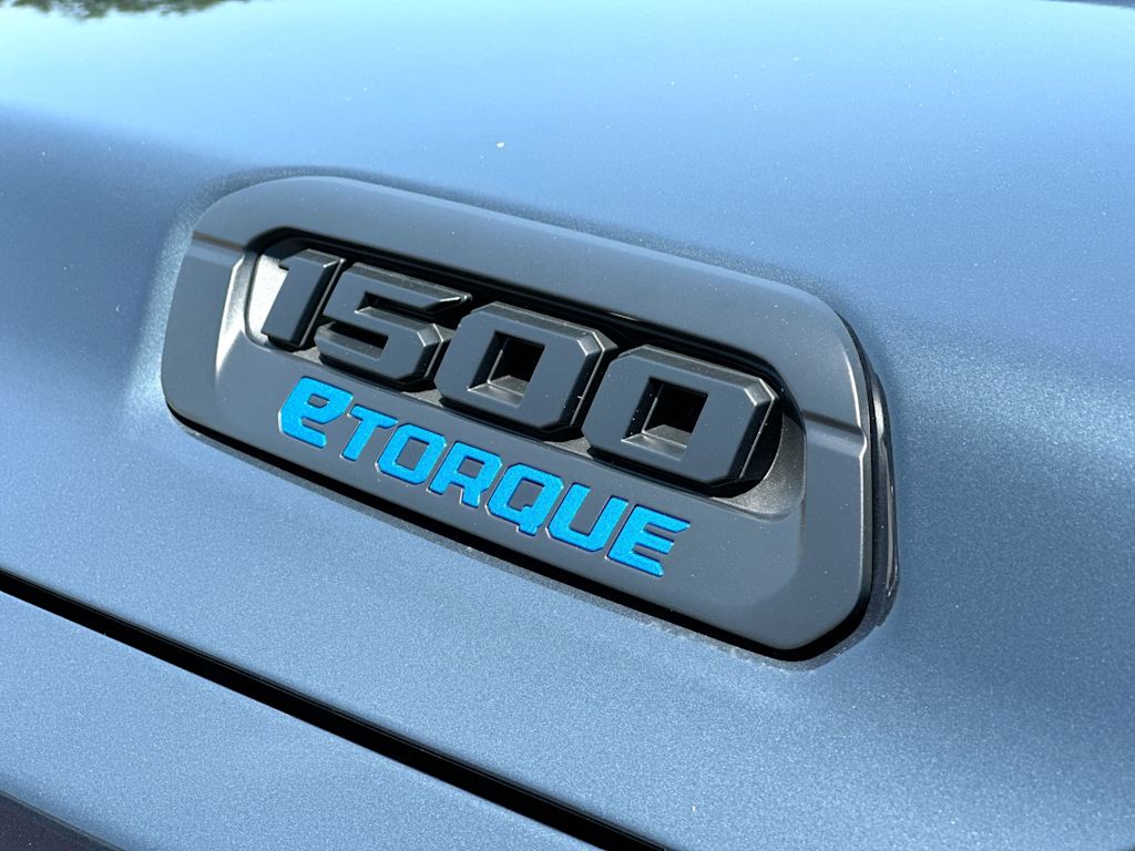 Thumbnail: 2026 RAM 1500 - 7