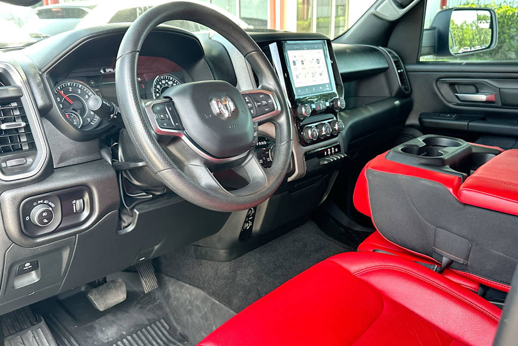 Thumbnail: 2025 RAM 1500 - 2