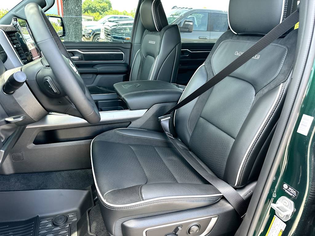 Thumbnail: 2026 RAM 1500 - 10