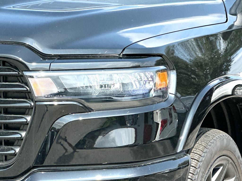 2026 RAM 1500 Laramie - Photo 23