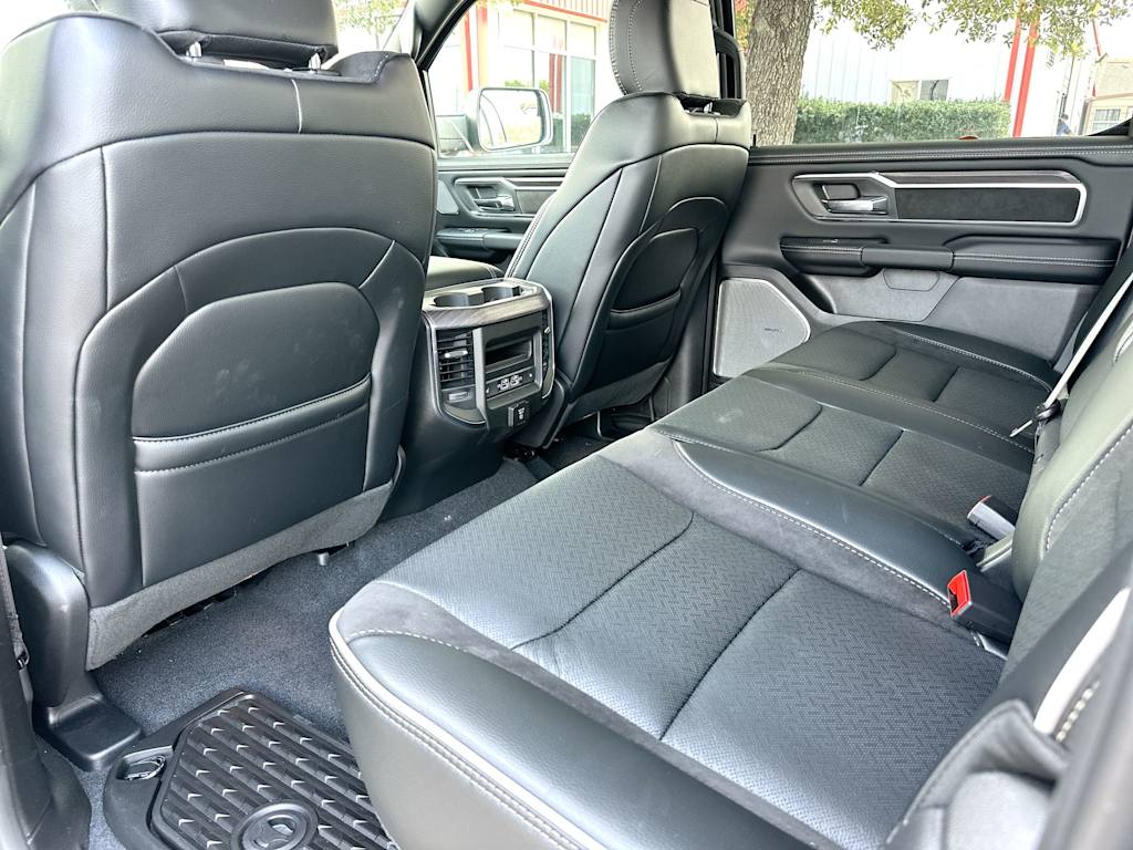 2026 RAM 1500 Laramie - Photo 25