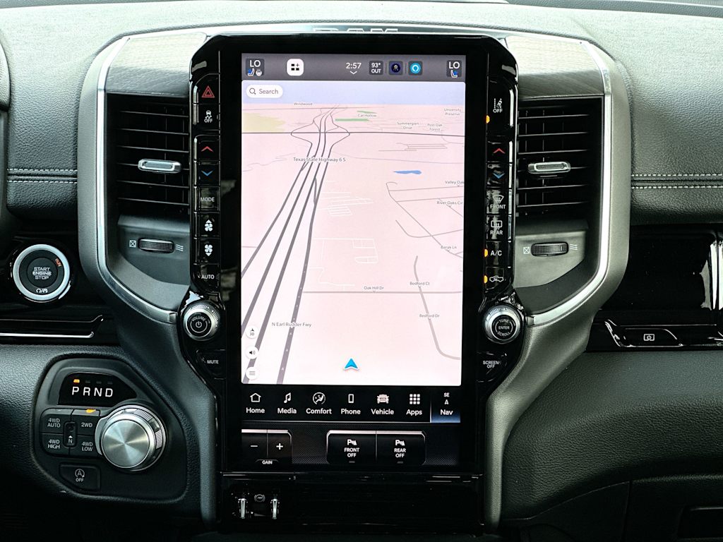 2026 RAM 1500 Laramie - Photo 26