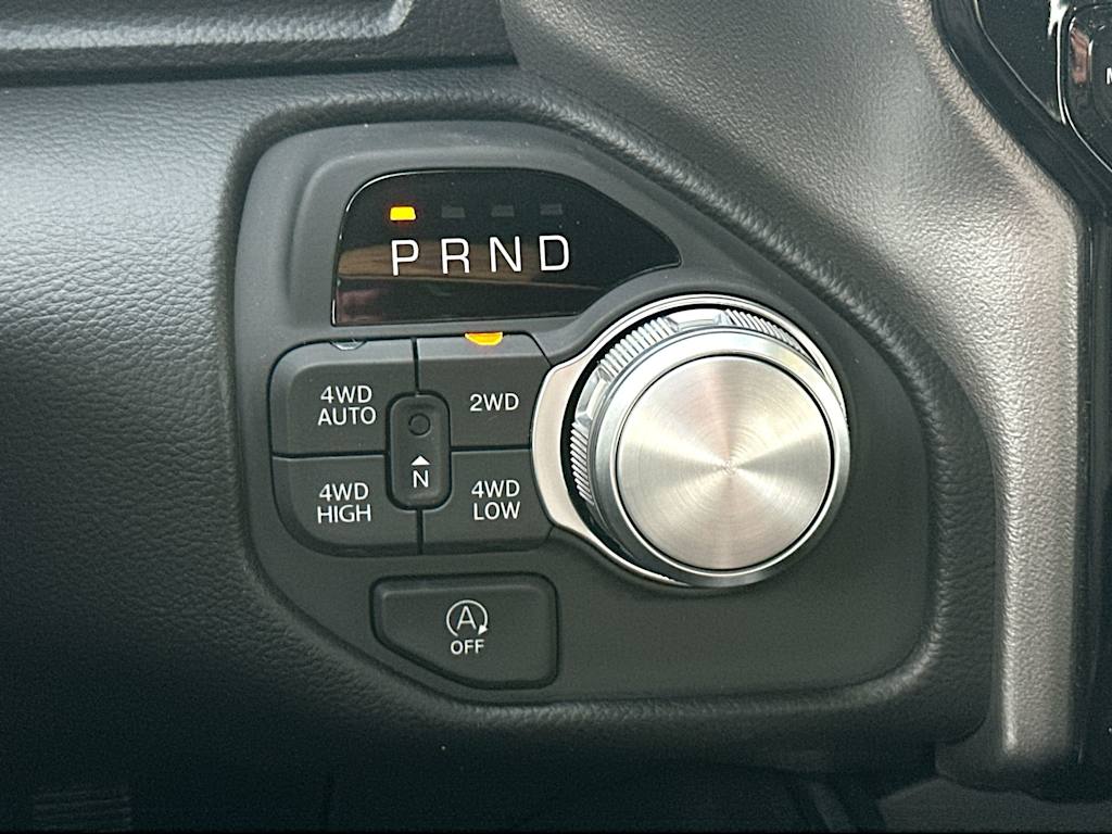 Thumbnail: 2026 RAM 1500 - 25