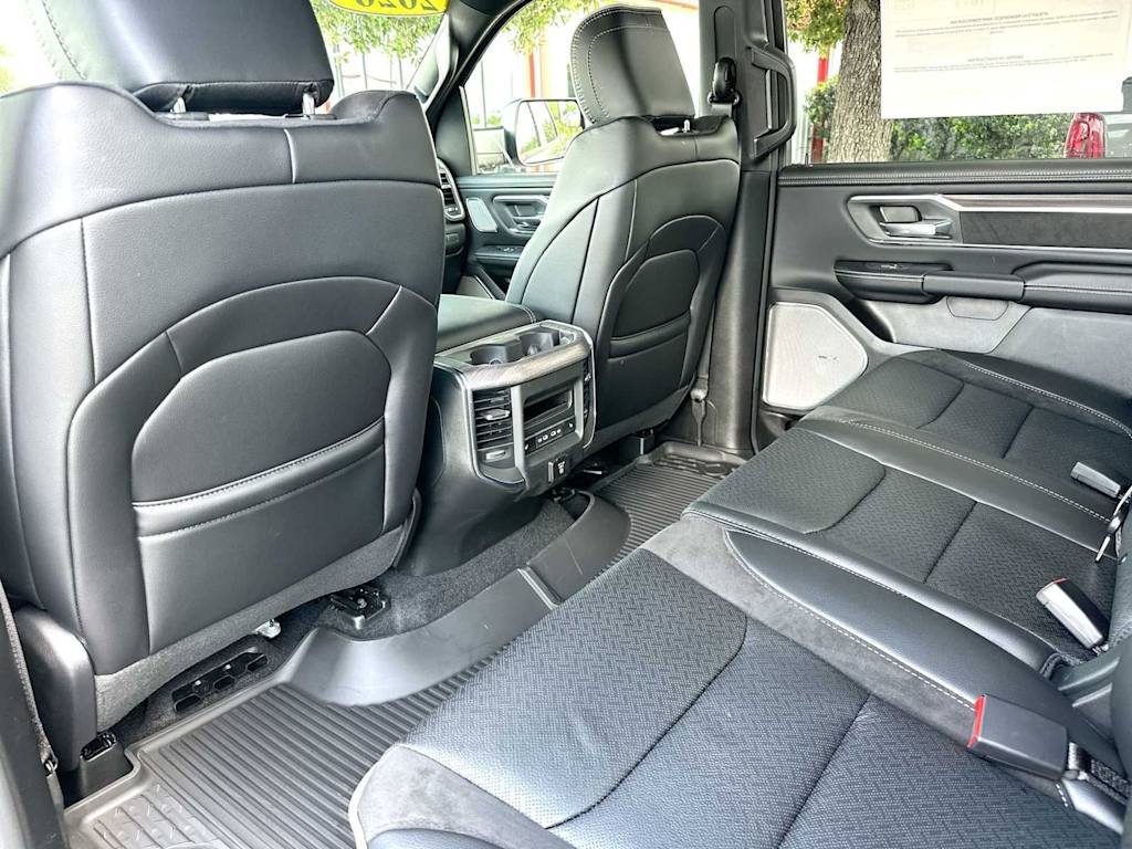 Thumbnail: 2026 RAM 1500 - 33