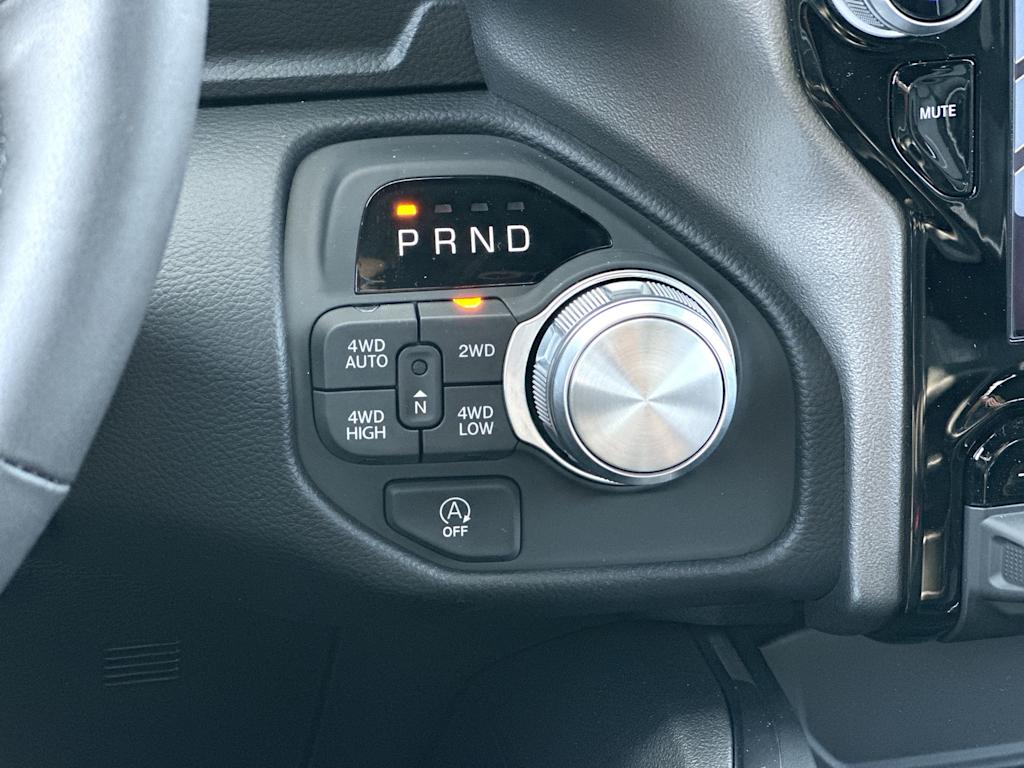 Thumbnail: 2026 RAM 1500 - 25