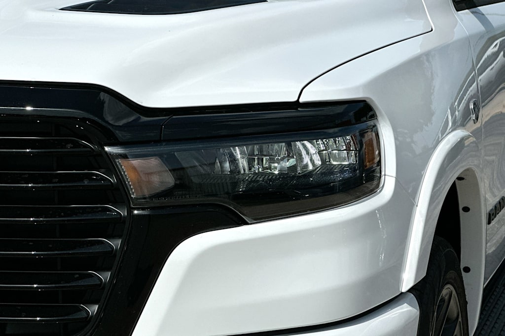 Thumbnail: 2026 RAM 1500 - 25