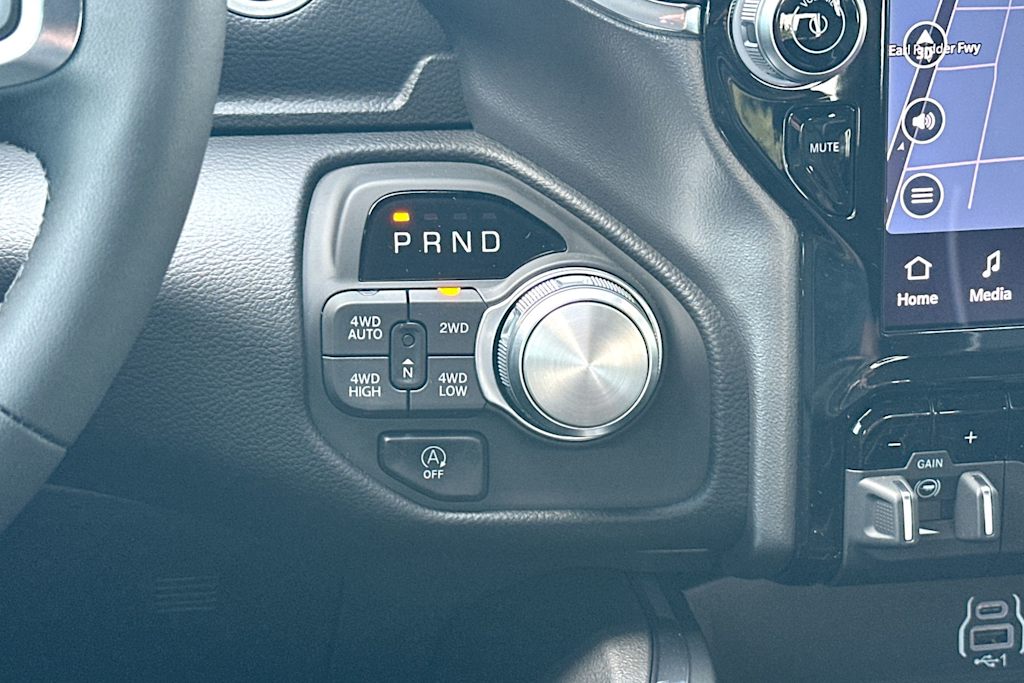Thumbnail: 2026 RAM 1500 - 26