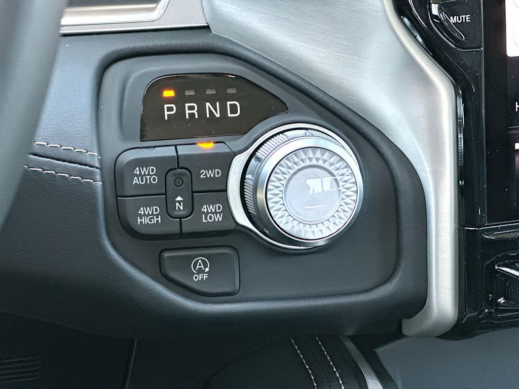 Thumbnail: 2026 RAM 1500 - 25