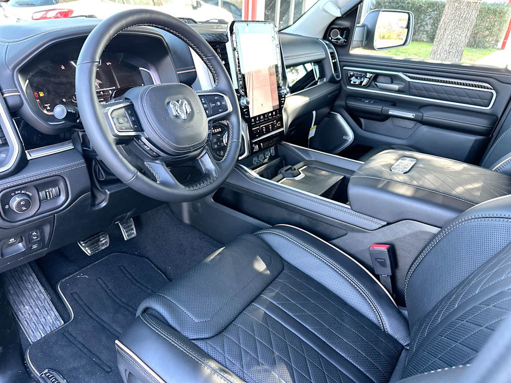 Thumbnail: 2026 RAM 1500 - 2