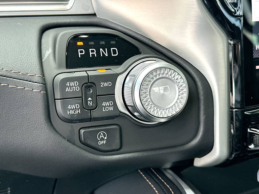 Thumbnail: 2026 RAM 1500 - 25