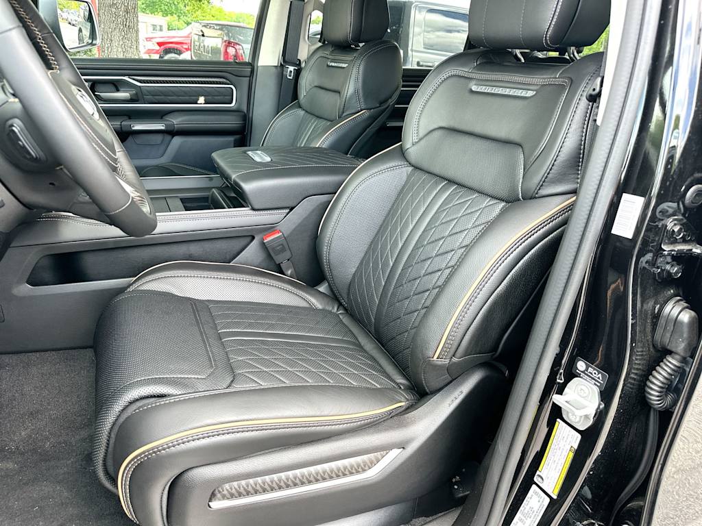 Thumbnail: 2026 RAM 1500 - 10