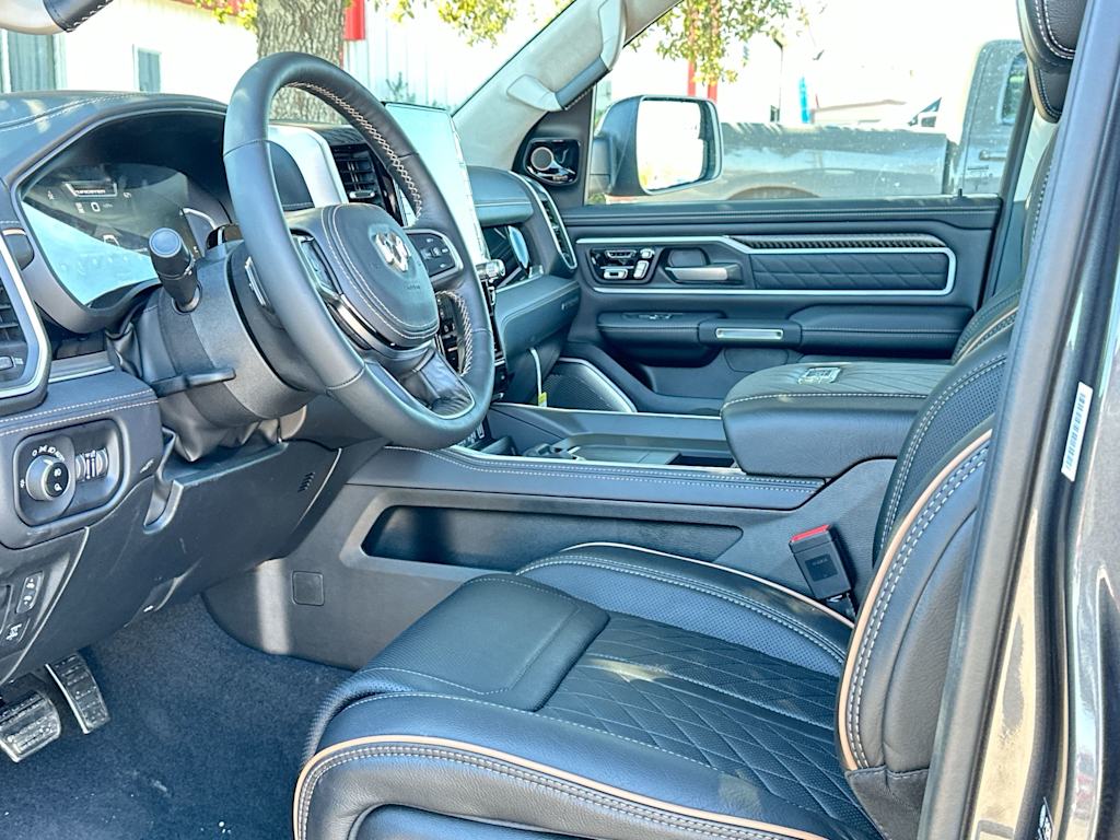 Thumbnail: 2026 RAM 1500 - 25
