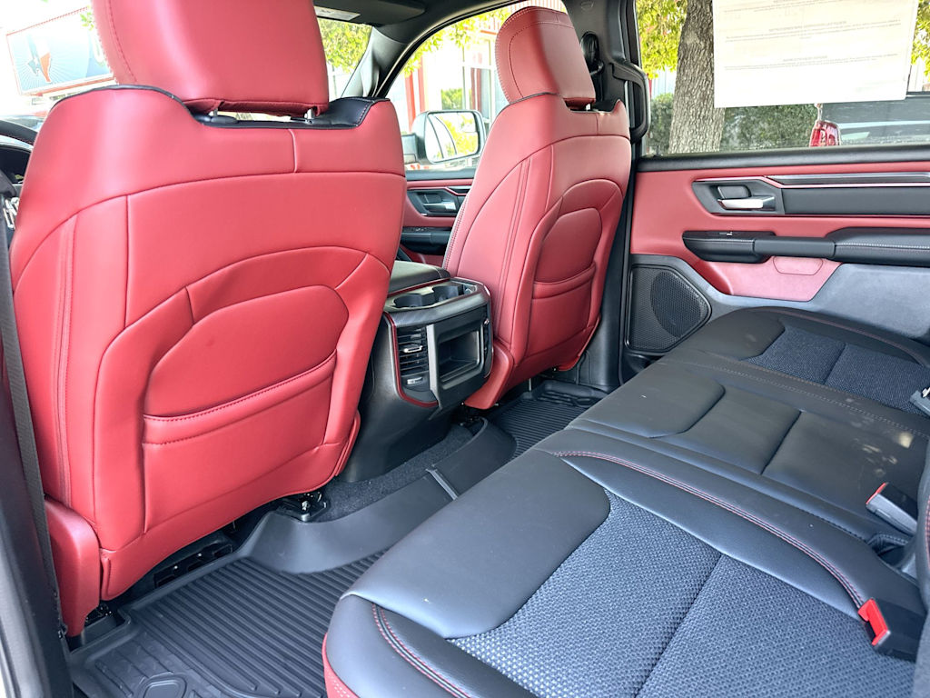 Thumbnail: 2026 RAM 1500 - 28