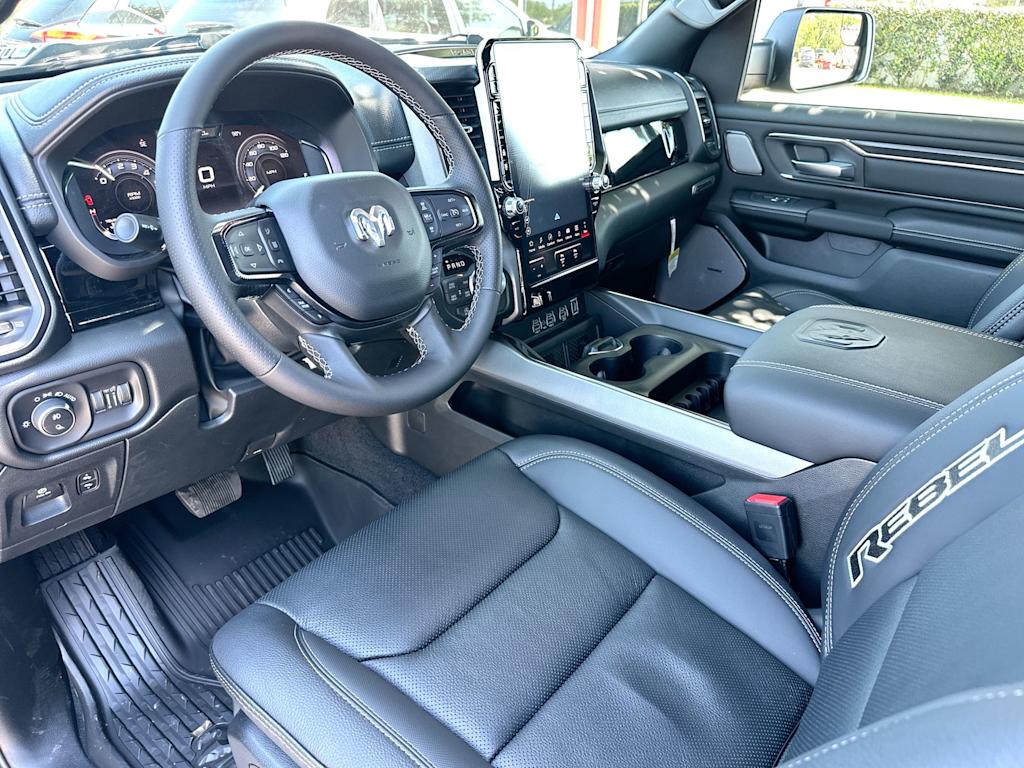 Thumbnail: 2026 RAM 1500 - 2