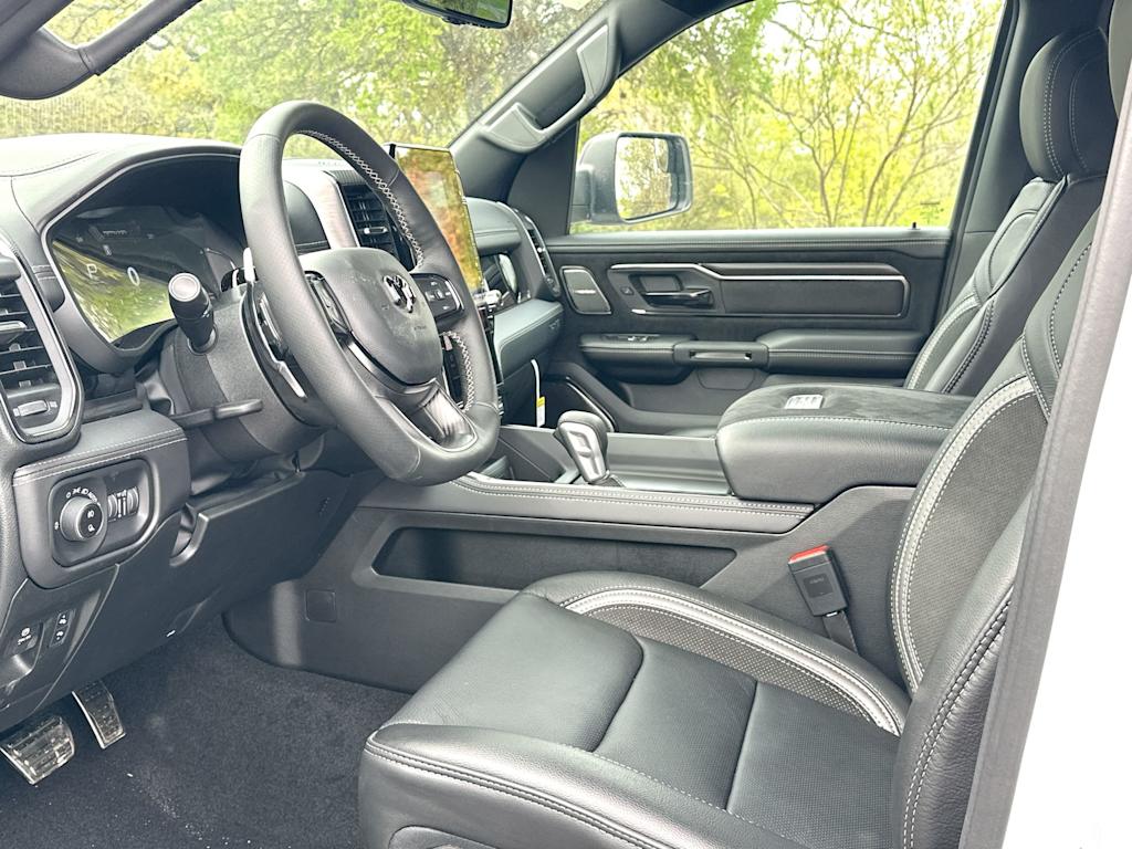 Thumbnail: 2026 RAM 1500 - 11
