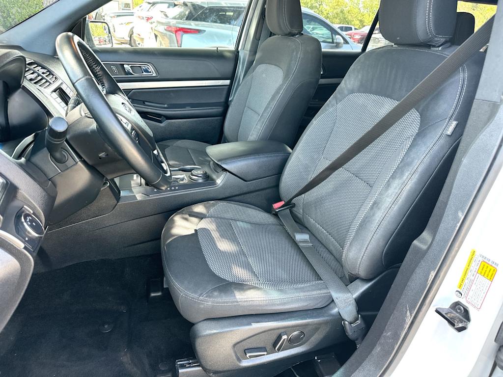 Thumbnail: 2018 Ford Explorer - 10