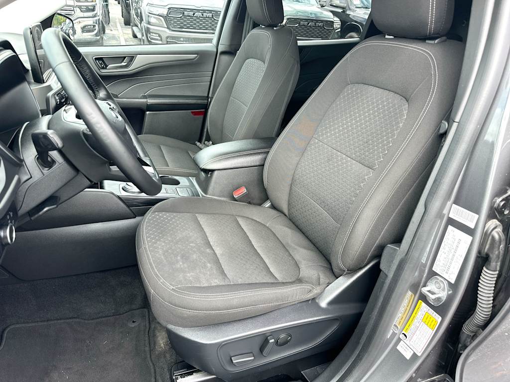 Thumbnail: 2024 Ford Escape - 10