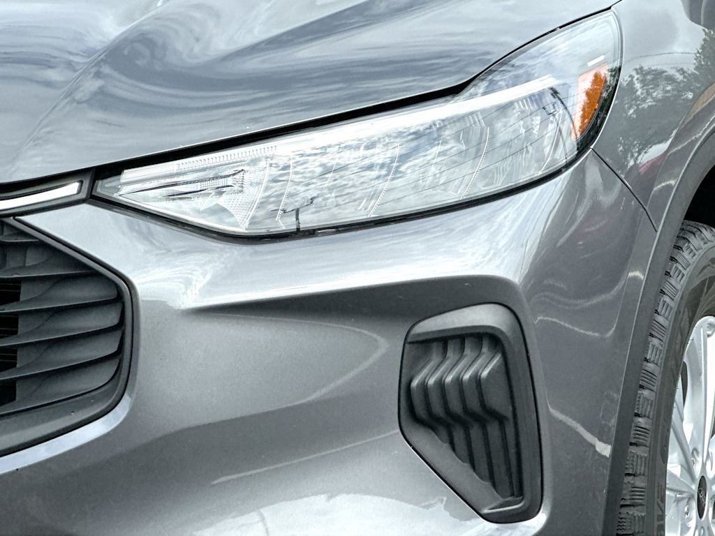 Thumbnail: 2024 Ford Escape - 27