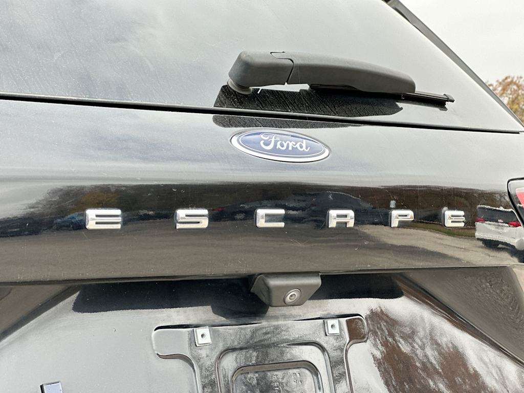 Thumbnail: 2021 Ford Escape - 25