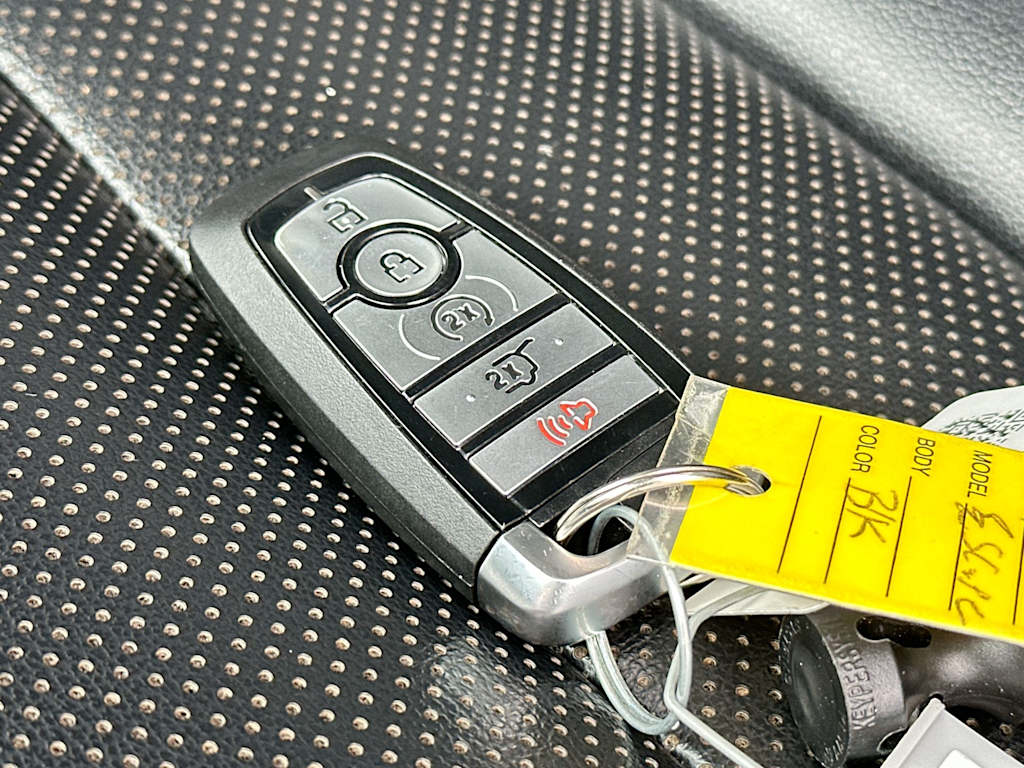 Thumbnail: 2021 Ford Escape - 15